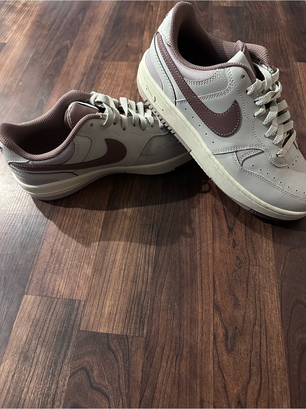 Women’s purple Nike’s